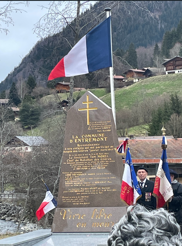 Hommage au lieutenant Tom Morel